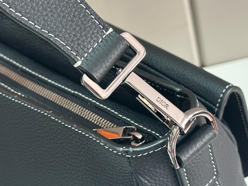 Stylish Grey Calfskin Shoulder Bag