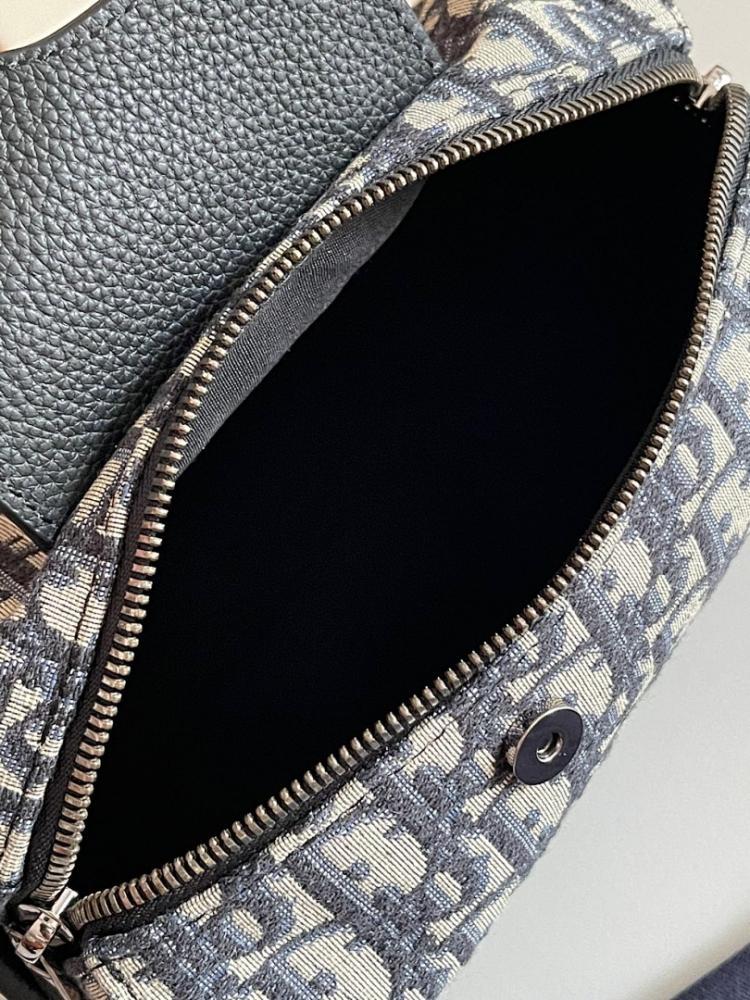 Stylish Refined Black Printed Calfskin Shoulder Bag Black/Beige 22x10.5x12.5cm