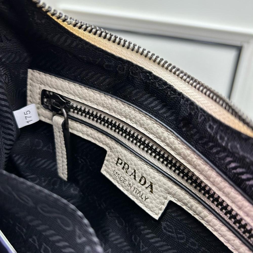 Stylish Premium Shoulder Bag 21x13x5.5cm