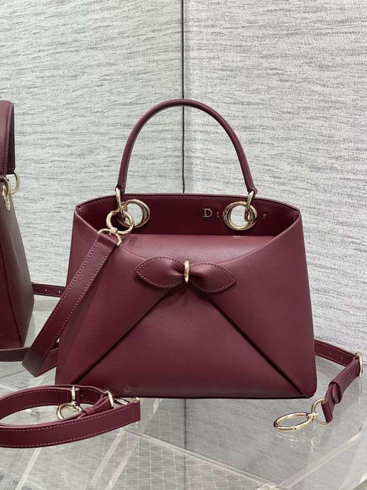 Top Handle Bag Style 1121739357
