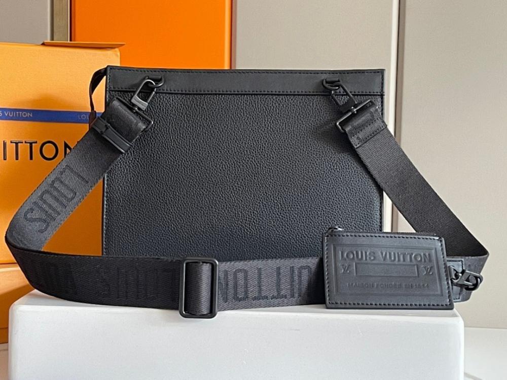 Italian-Inspired Luxury Leather Shoulder Bag 28x21x6cm