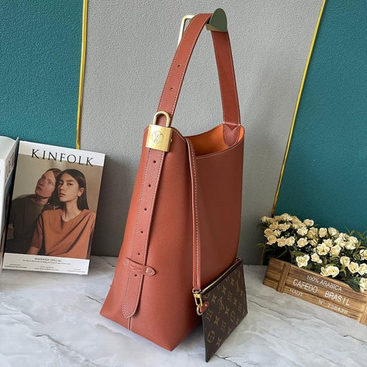 Classic Refined Monogram Leather Hobo Bag 31x35x18cm