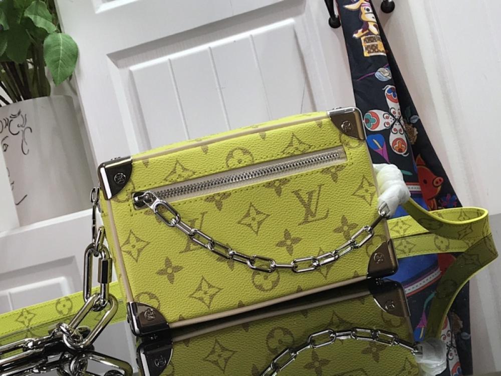 Top Handle Bag Style 113567212