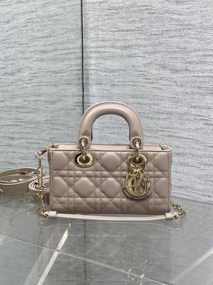 Elegant Top Handle Bag Style 190782224