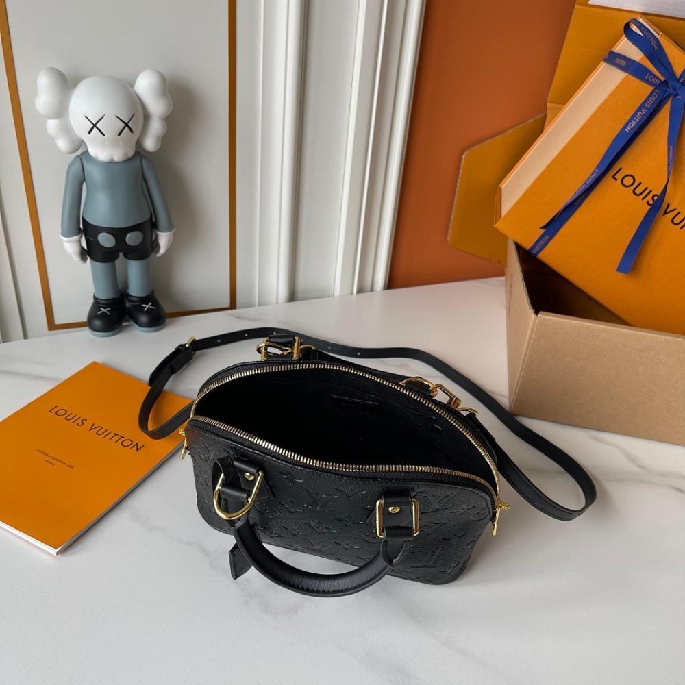 Alma Gold Monogram Leather Bucket Bag 23.5x17.5x11.5cm