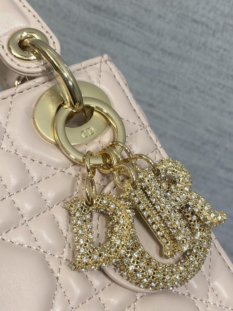 Top Handle Bag Style 156566195