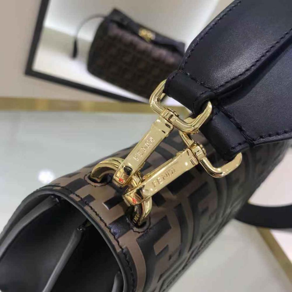 Luxury Shoulder Bag Style 698432091