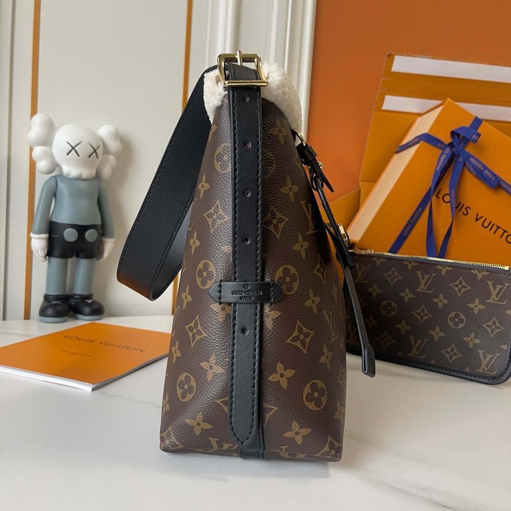 Elegant Stylish Monogram Leather Top Handle Bag 29x24x12cm