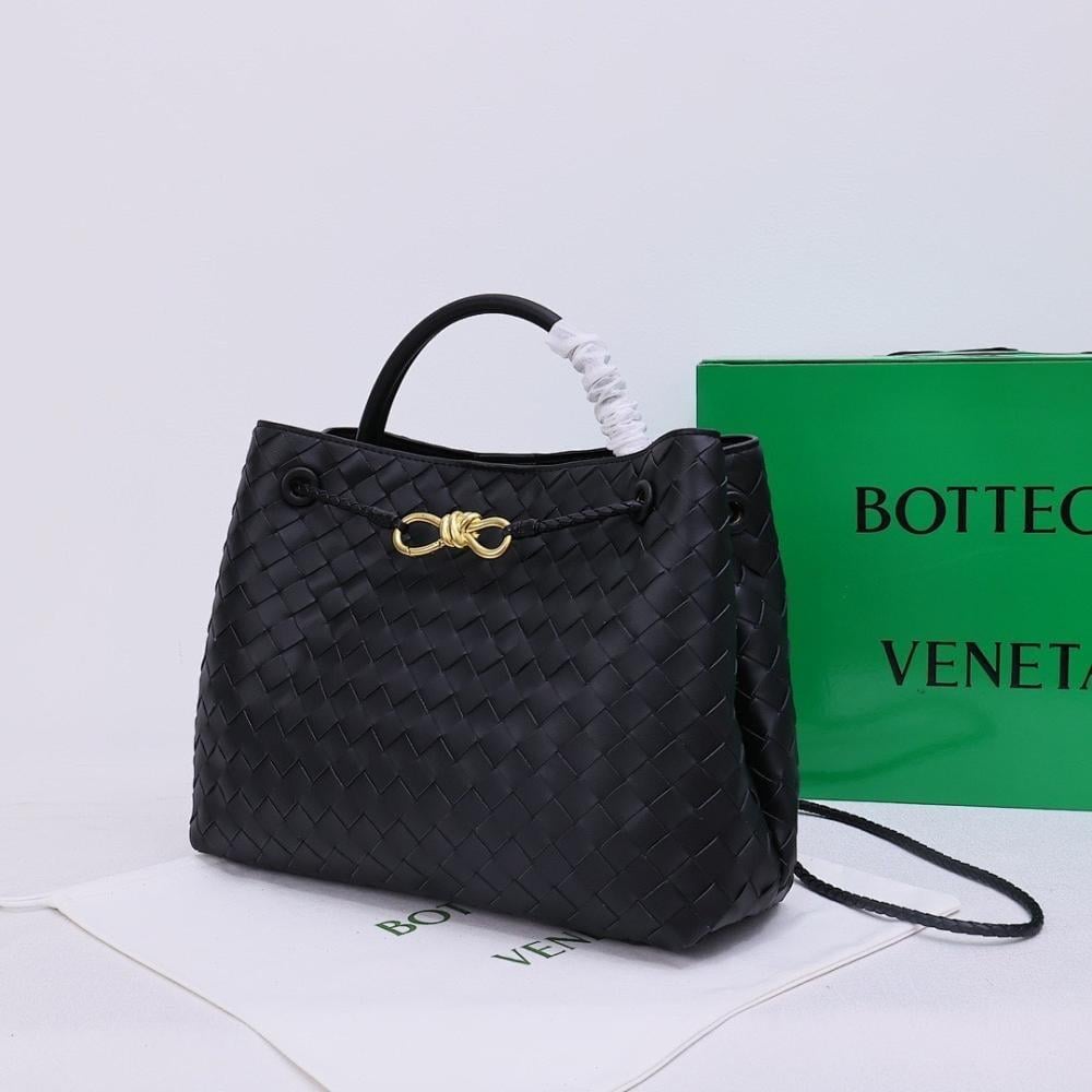 Italian-Inspired Elegant Bag 25x32x11cm