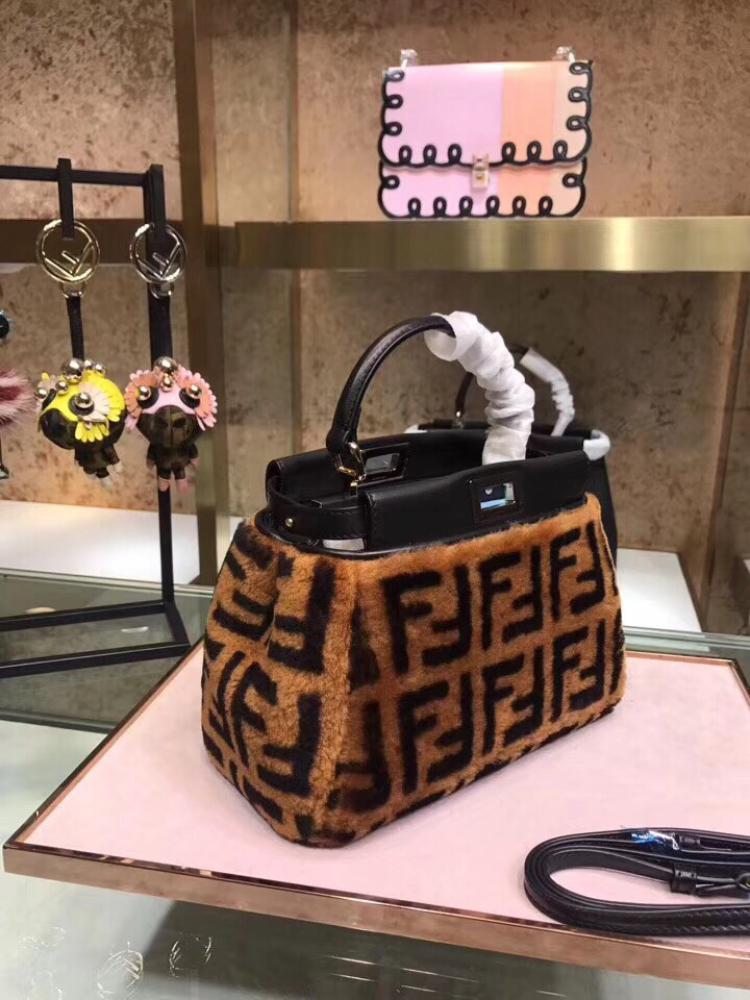 Classic Top Handle Bag Style 1466742359