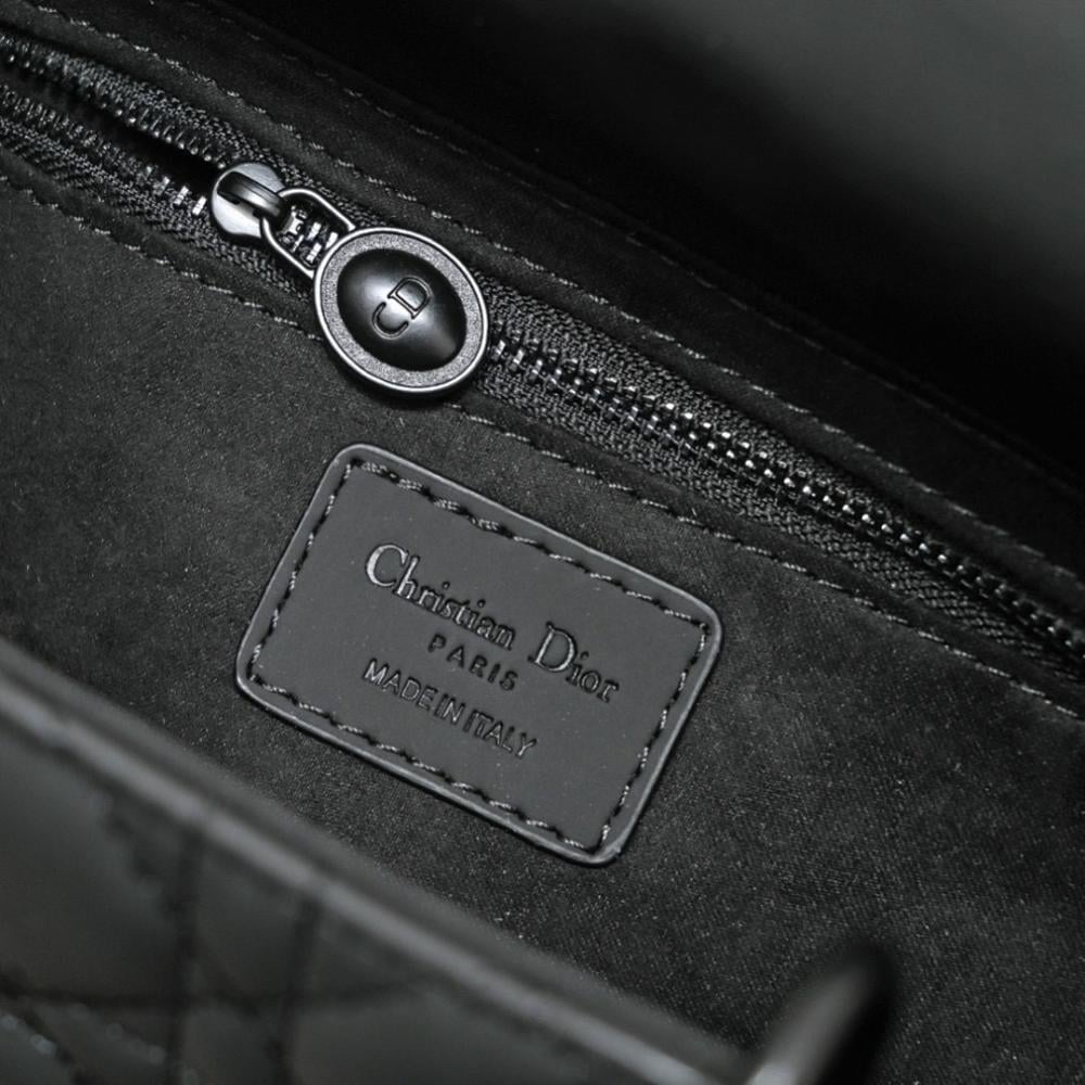 Luxury Leather Shoulder Bag