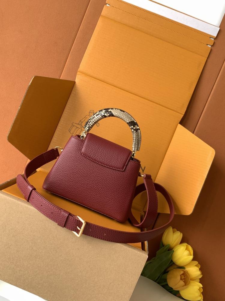 Leather Shoulder Bag Style 2141684654