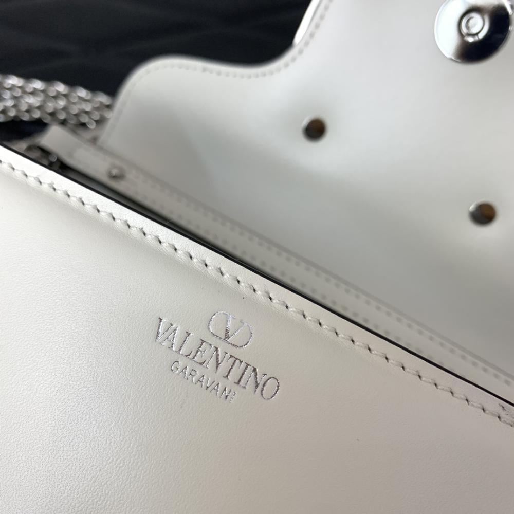 Crystal-Embellished Top Handle Bag Style 1207272641