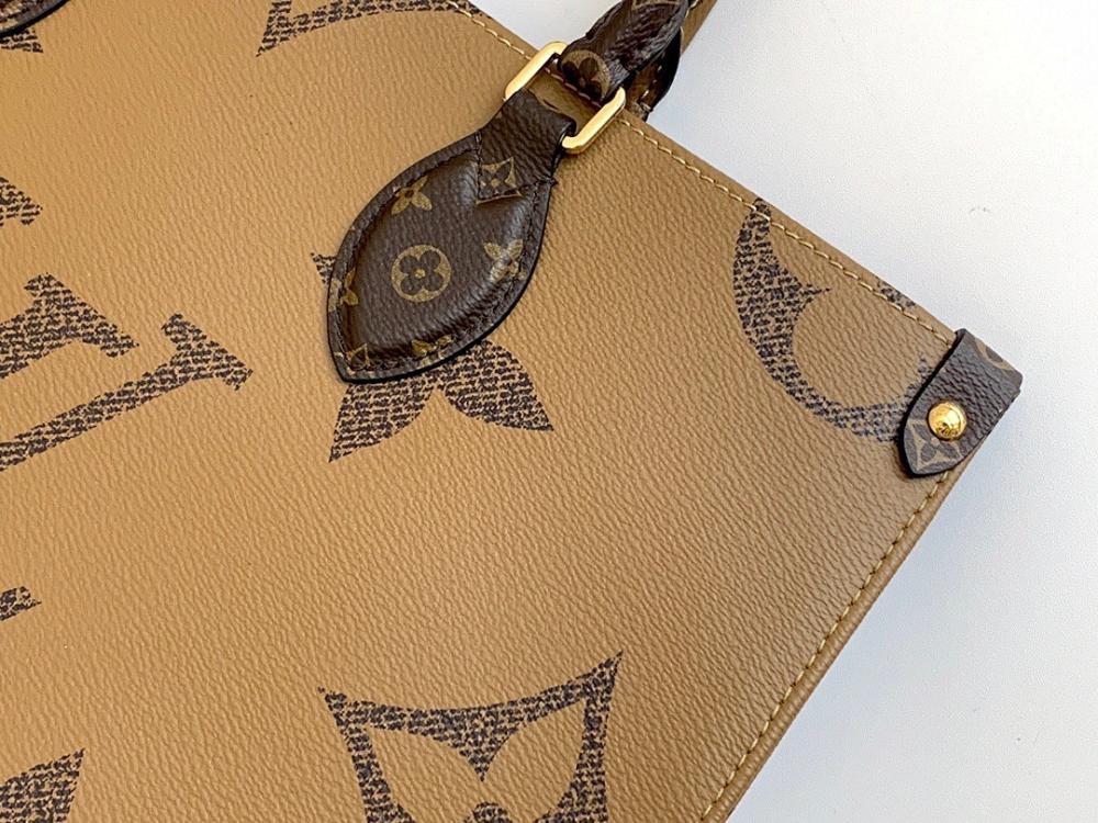 Modern Stylish Shoulder Bag 34x26x13cm