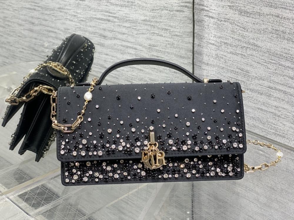 Wallet Style 647889308