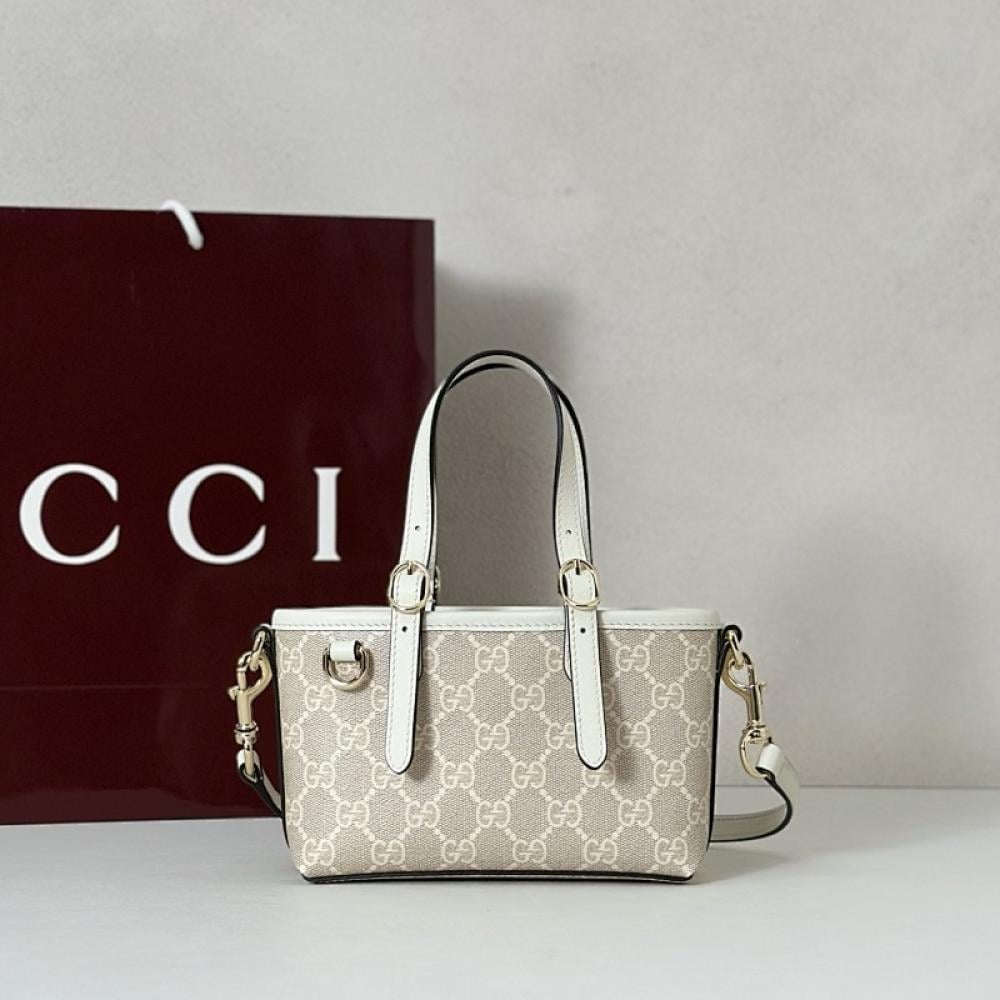 Luxury Top Handle Bag Style 1084975723