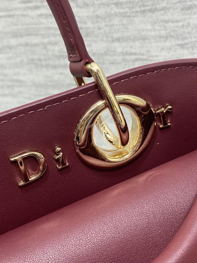 Classic Luxury Top Handle Bag Style 1806006578